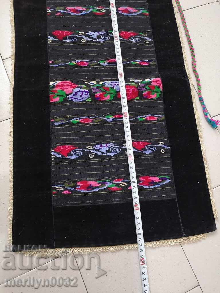 Delivery of Old woven, embroidered and embroidered apron, costume, sukman Delivery of Old woven, embroidered and embroidered apron, costume, sukman