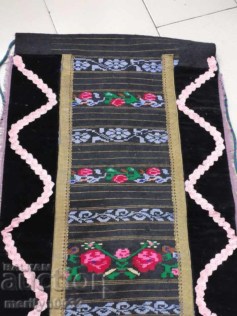 Delivery of Old woven, embroidered and embroidered apron, costume, sukman Delivery of Old woven, embroidered and embroidered apron, costume, sukman