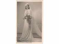 1943 OLD PHOTO SOFIA BRIDE IN STUDIO B335