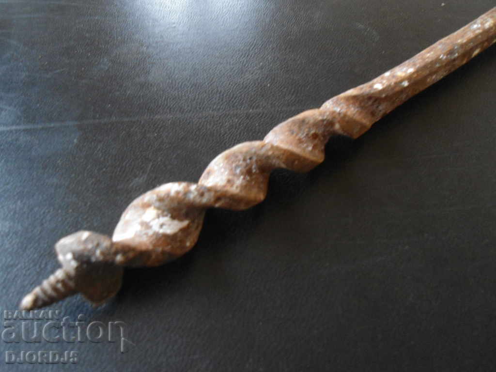 Auction Old drill, chipping Auction Old drill, chipping