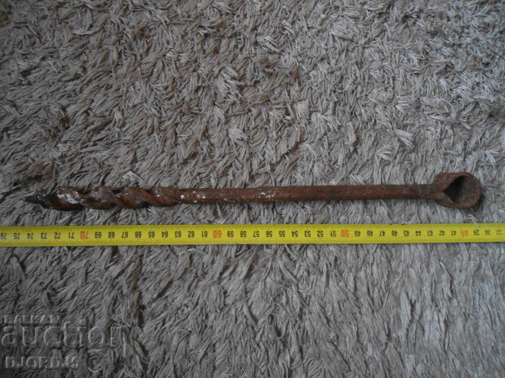 Old drill, chipping - 5 Old drill, chipping - 5