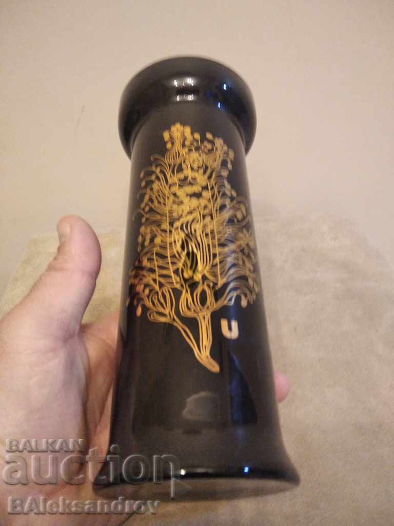 Beautiful colored glass vase with price 8.00 BGN | € 4.09 Beautiful colored glass vase with price 8.00 BGN | € 4.09