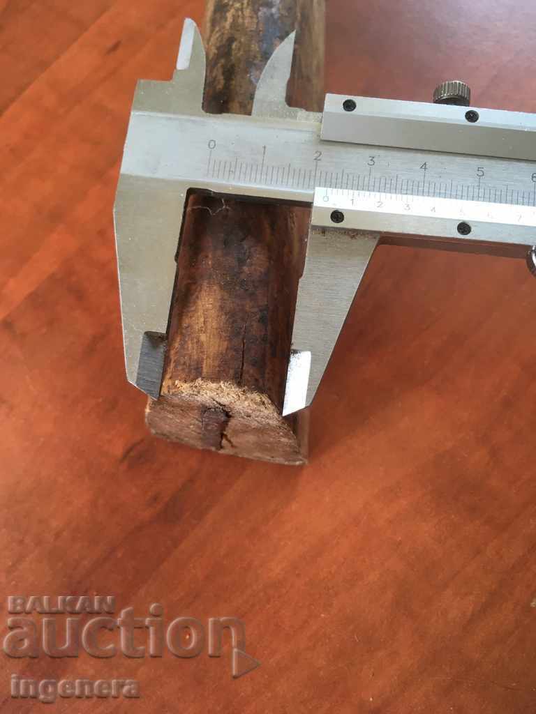 Delivery of HANDLE FOR A LARGE AX TREE SAP Delivery of HANDLE FOR A LARGE AX TREE SAP