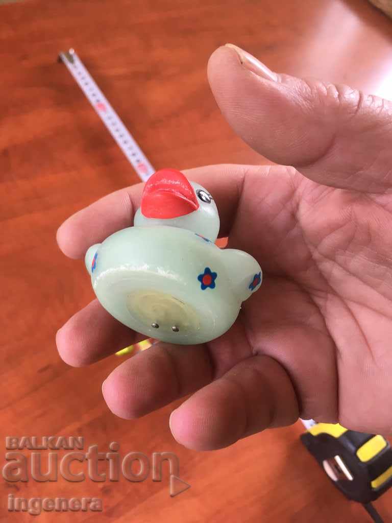 TOY TOYS PLASTIC DOLL FIGURE - 5 TOY TOYS PLASTIC DOLL FIGURE - 5