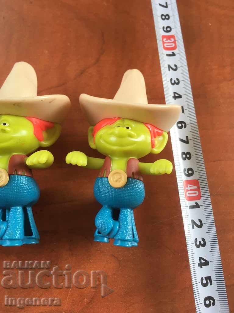 TOY TOYS PLASTIC DOLL FIGURE - 6 TOY TOYS PLASTIC DOLL FIGURE - 6