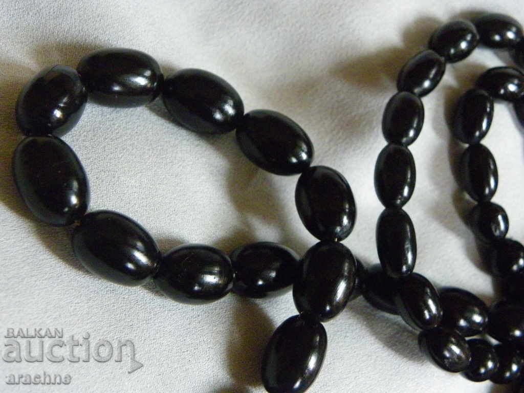 Auction  Necklace made of Kaffir buffalo horn