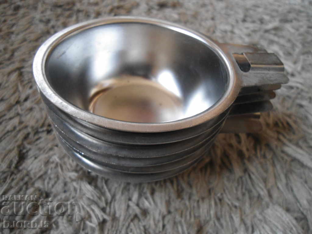 Old metal containers - 7 Old metal containers - 7