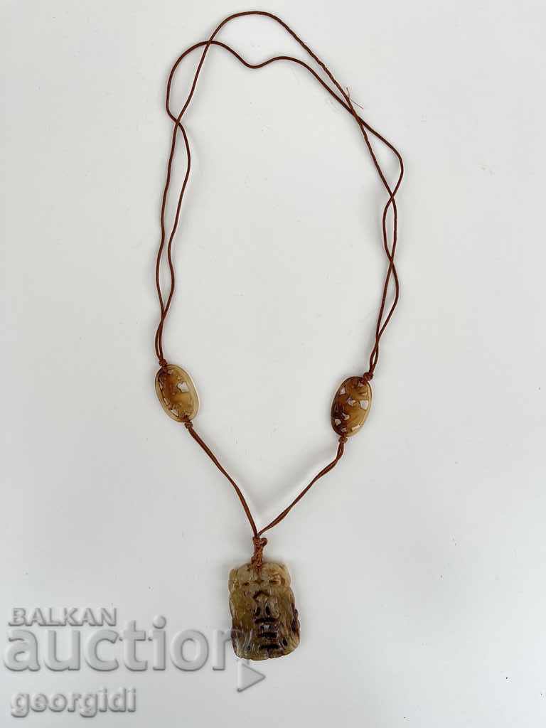 Jade necklace / necklace / madallion. №2060