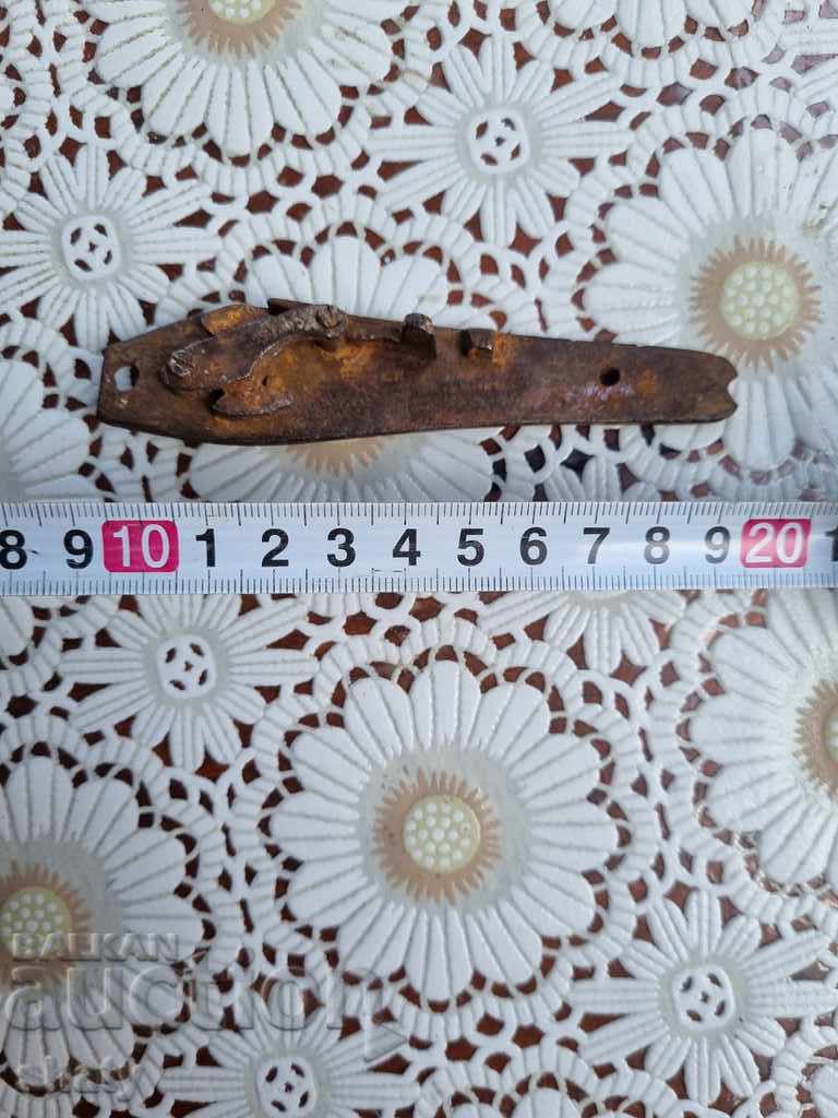 Delivery of Rifle plate. Pistol