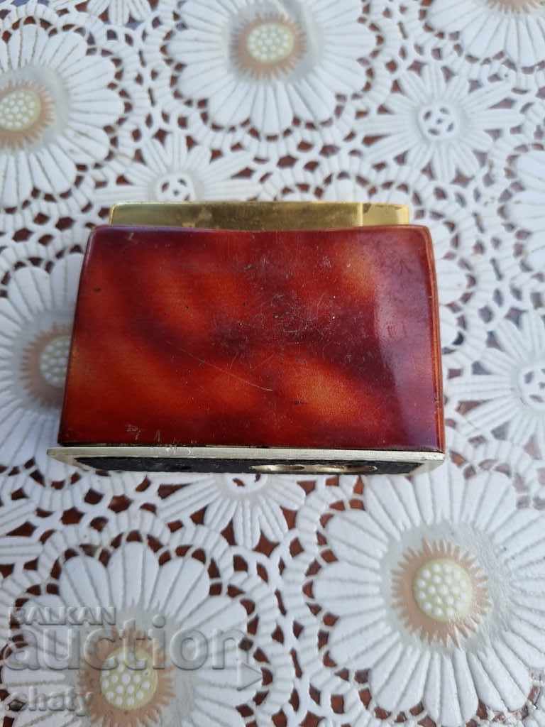 Auction Lighter Auction Lighter