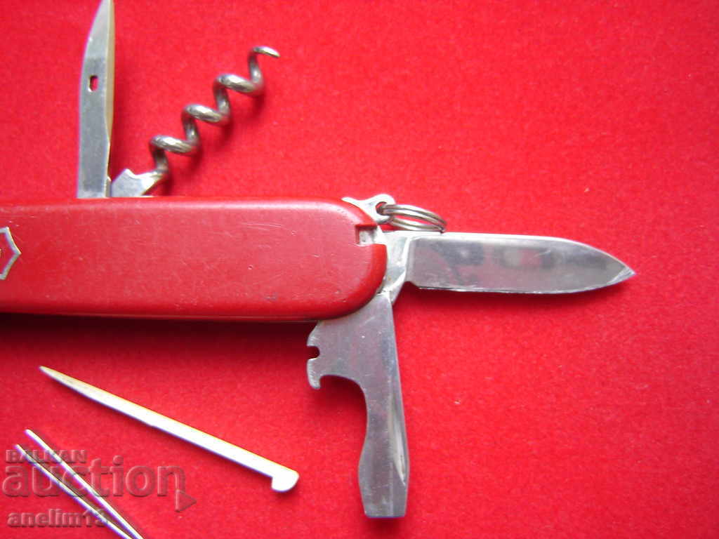 Auction Pocket Knife VICTORINOX OFFICIER SUISSE Auction Pocket Knife VICTORINOX OFFICIER SUISSE