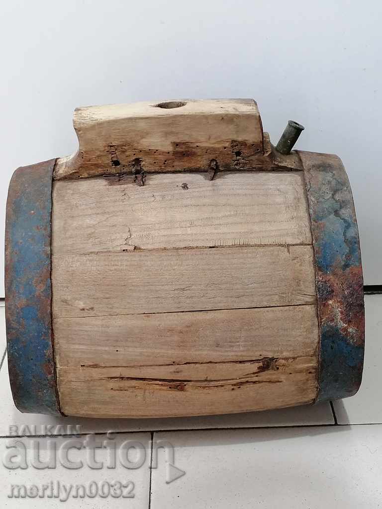 Old bucket, vase, barrel, wooden, pavour with price 69.00 BGN | € 35.28 Old bucket, vase, barrel, wooden, pavour with price 69.00 BGN | € 35.28