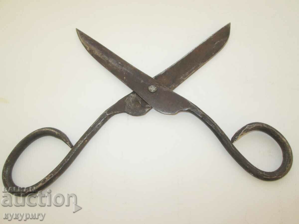 Foarfece vechi forjate marcate de maestru lucrate manual - 5 Foarfece vechi forjate marcate de maestru lucrate manual - 5