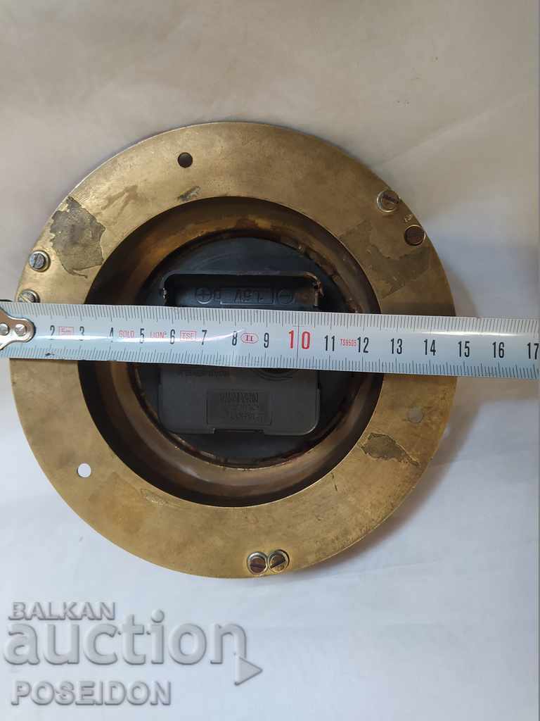 Delivery of SHIP'S CLOCK Delivery of SHIP'S CLOCK