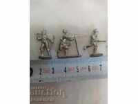 ΟΡΥΚΤΙΚΟΙ ΜΟΛΥΒΔΟΙ ΣΤΡΑΤΙΩΤΕΣ