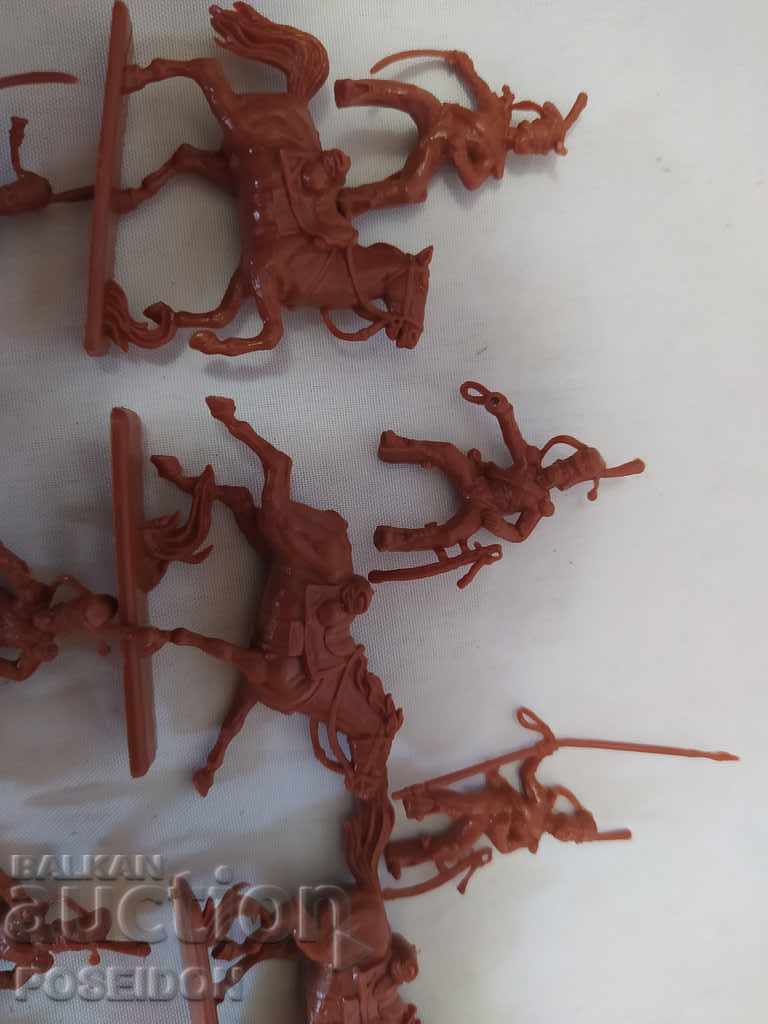 ВОЙНИЦИ , МИНИАТЮРИ - 6 ВОЙНИЦИ , МИНИАТЮРИ - 6