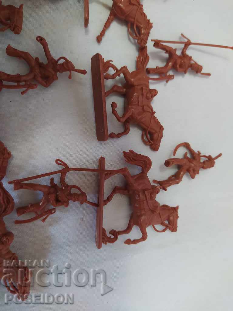 ВОЙНИЦИ , МИНИАТЮРИ - 7 ВОЙНИЦИ , МИНИАТЮРИ - 7