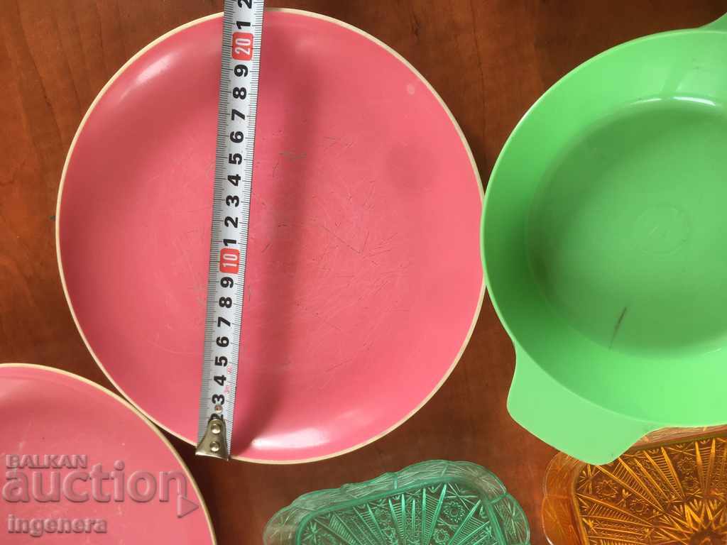 Auction COURT UTENSILS PLATE BOWL SALATIER TOURIST PLASTIC Auction COURT UTENSILS PLATE BOWL SALATIER TOURIST PLASTIC