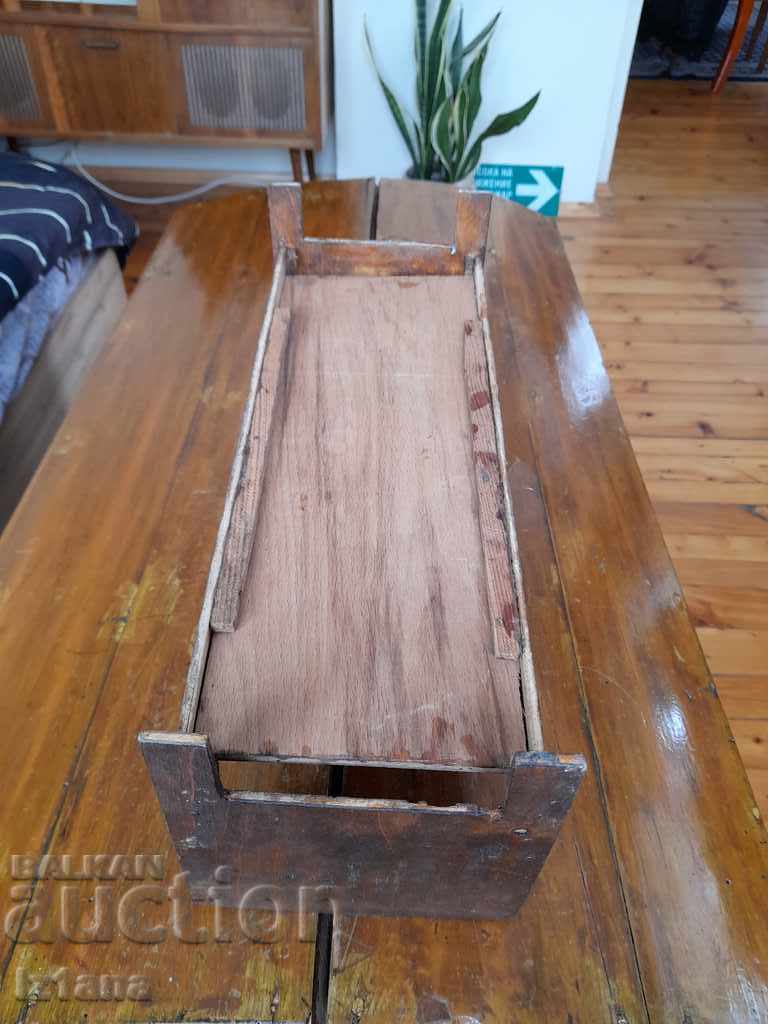 Old doll crib - 7 Old doll crib - 7