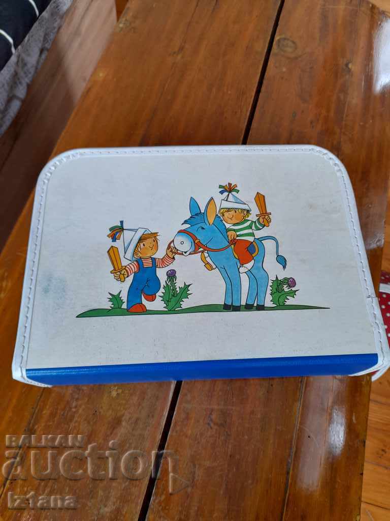 Old children's briefcase - 7 Old children's briefcase - 7