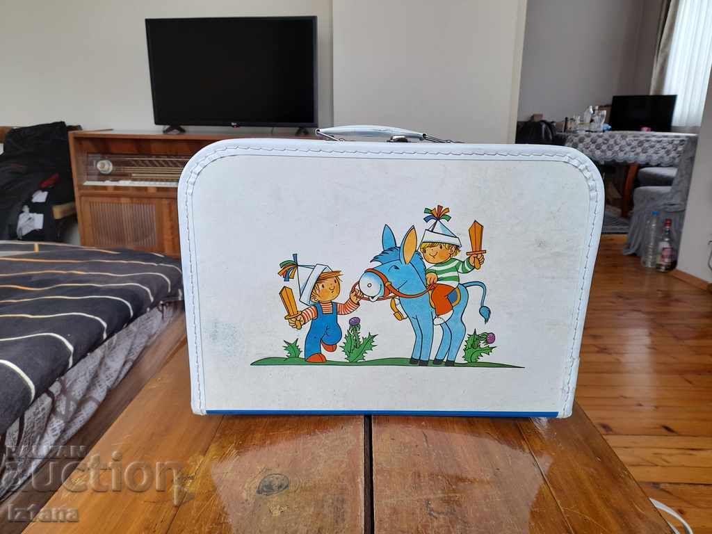 Old children's briefcase Old children's briefcase