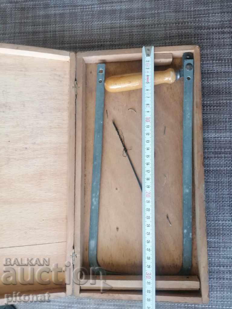 Auction Set of bow for threading from the juice Auction Set of bow for threading from the juice