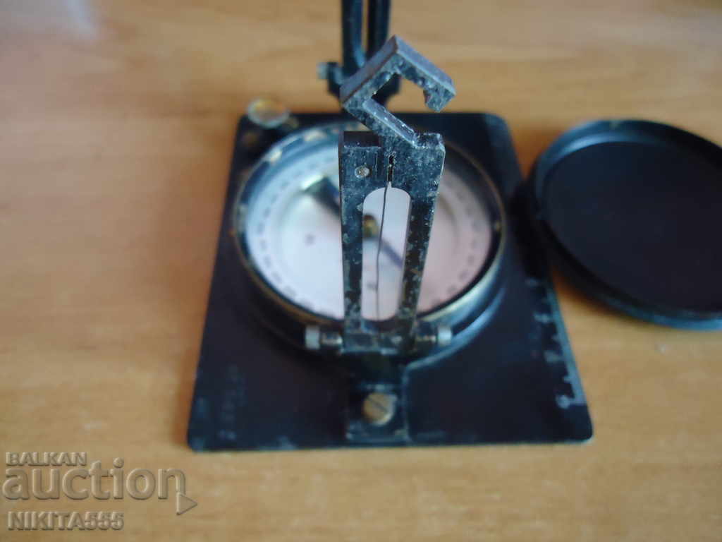 Auction Artillery compass of C. Plath-Hamburg / Germany - WW2 Auction Artillery compass of C. Plath-Hamburg / Germany - WW2