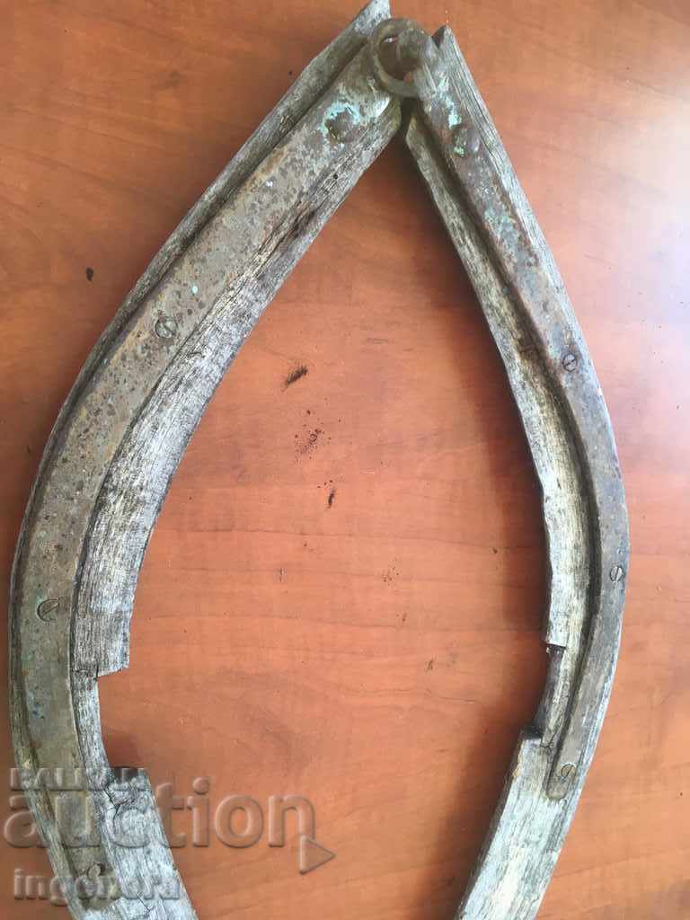 YAMAT GERMANY WROUGHT WROUGHT IRON AND COPPER ORNAMENTS - 6 YAMAT GERMANY WROUGHT WROUGHT IRON AND COPPER ORNAMENTS - 6