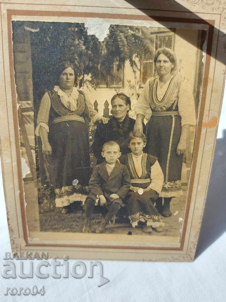 CARRIERS - AIRCRAFT - CARDBOARD - 7 CARRIERS - AIRCRAFT - CARDBOARD - 7