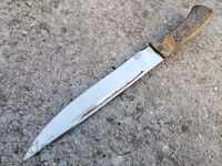 Стар ловджийски нож с дръжка от еленов рог