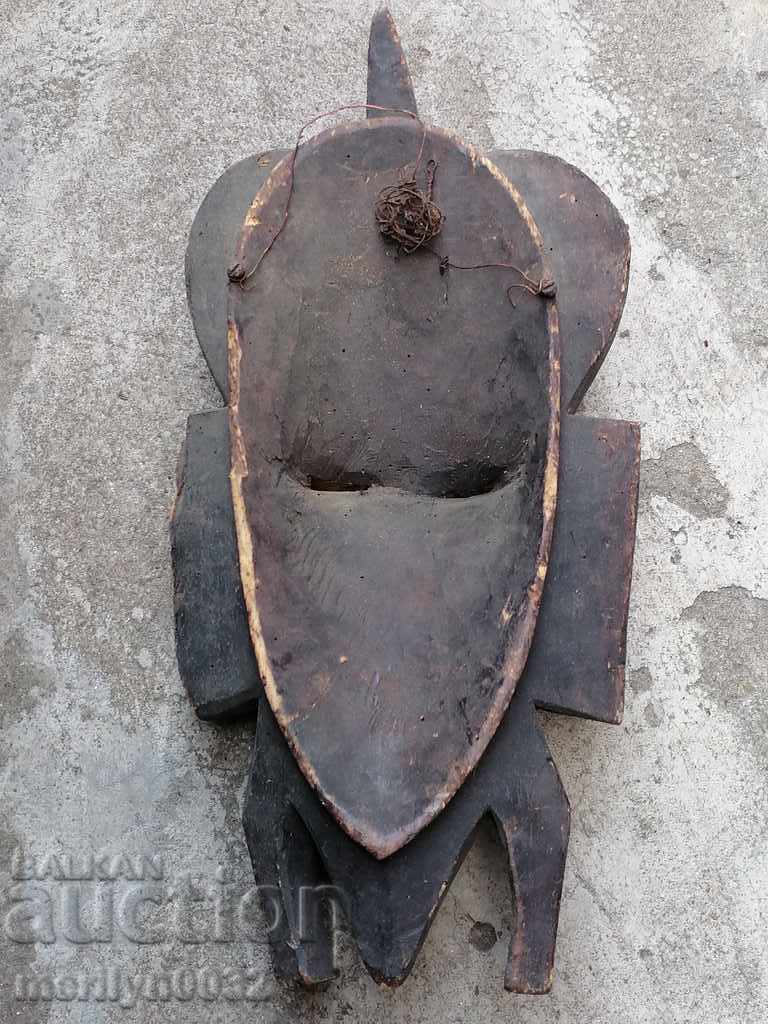 Very old African mask carving interior beauty with price 125.00 BGN | € 63.91