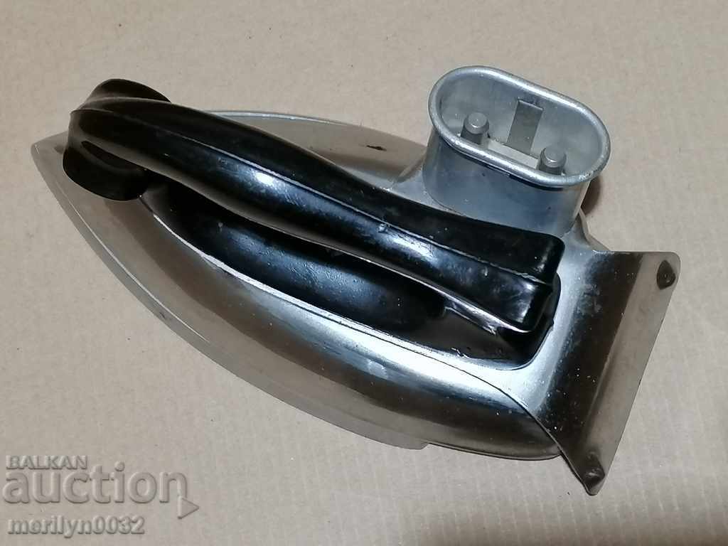 Livrarea Fier de călcat electric vechi german