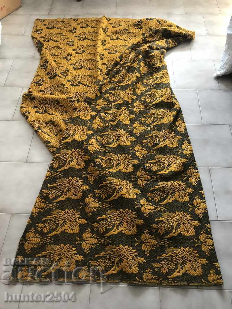 Auction Carpet, rug, wool bed cover, 220/210 cm Auction Carpet, rug, wool bed cover, 220/210 cm