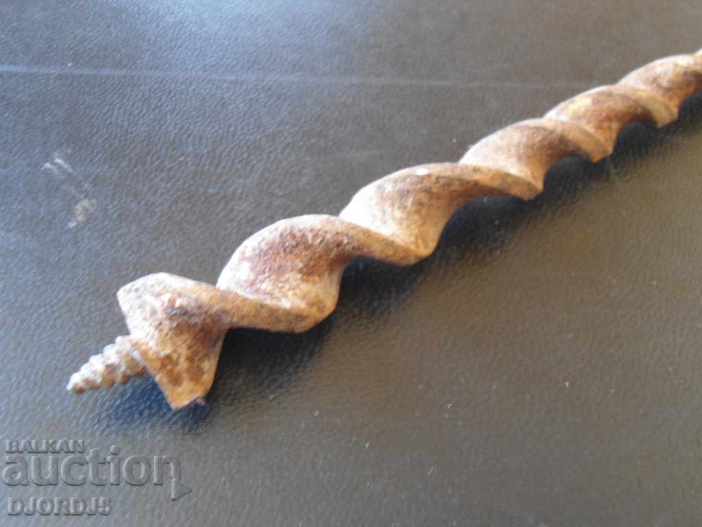 Old drill, chipping with price 3.00 BGN | € 1.53 Old drill, chipping with price 3.00 BGN | € 1.53