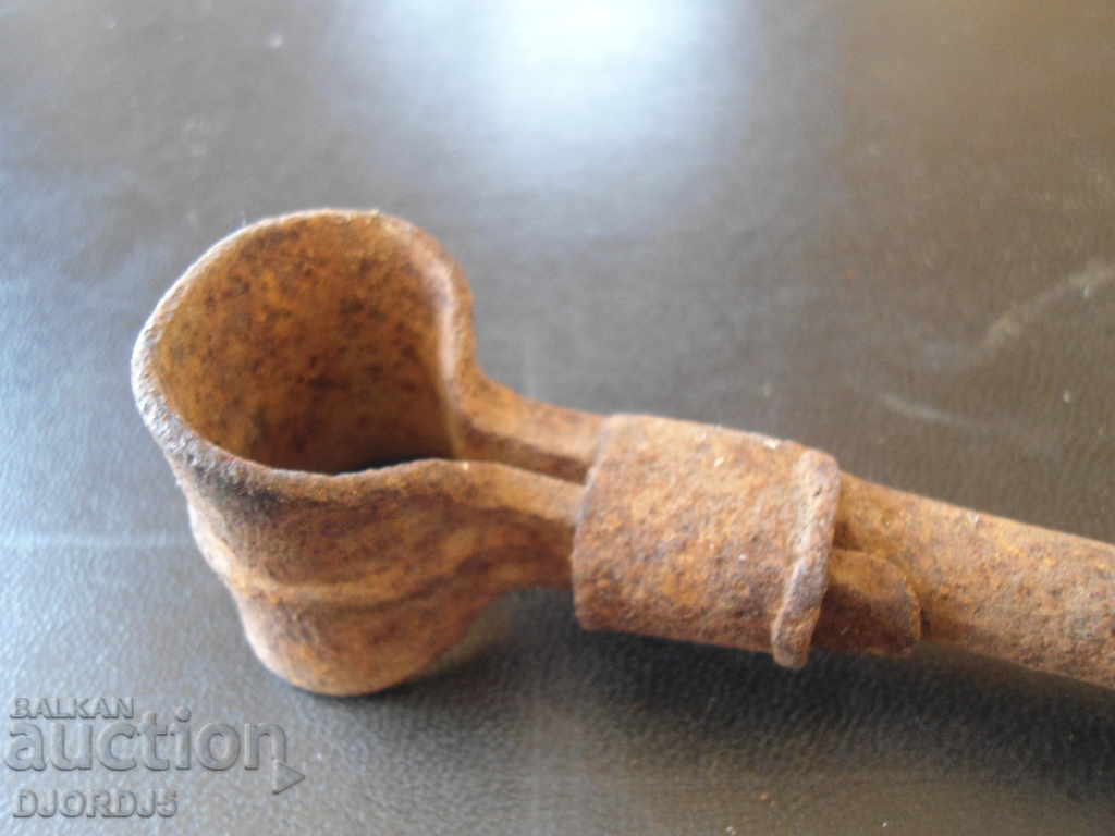 Auction Old drill, chipping Auction Old drill, chipping