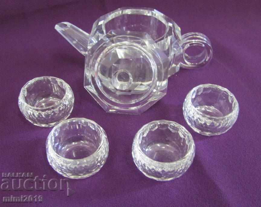 Delivery of Vintage Crystal Japanese Sake Service