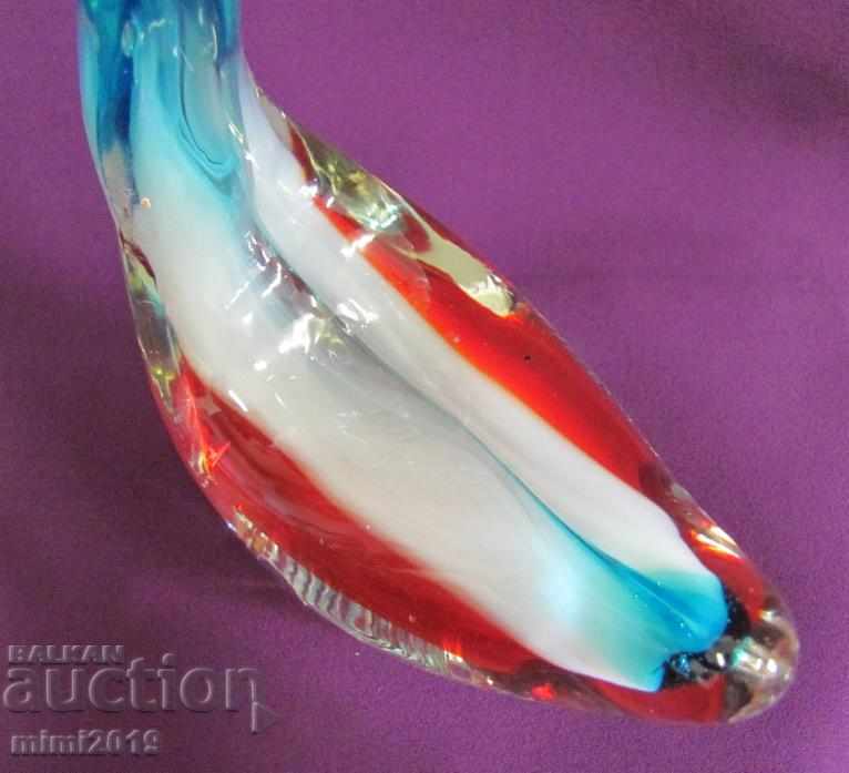 Delivery of Screw Crystal Glass Figurine