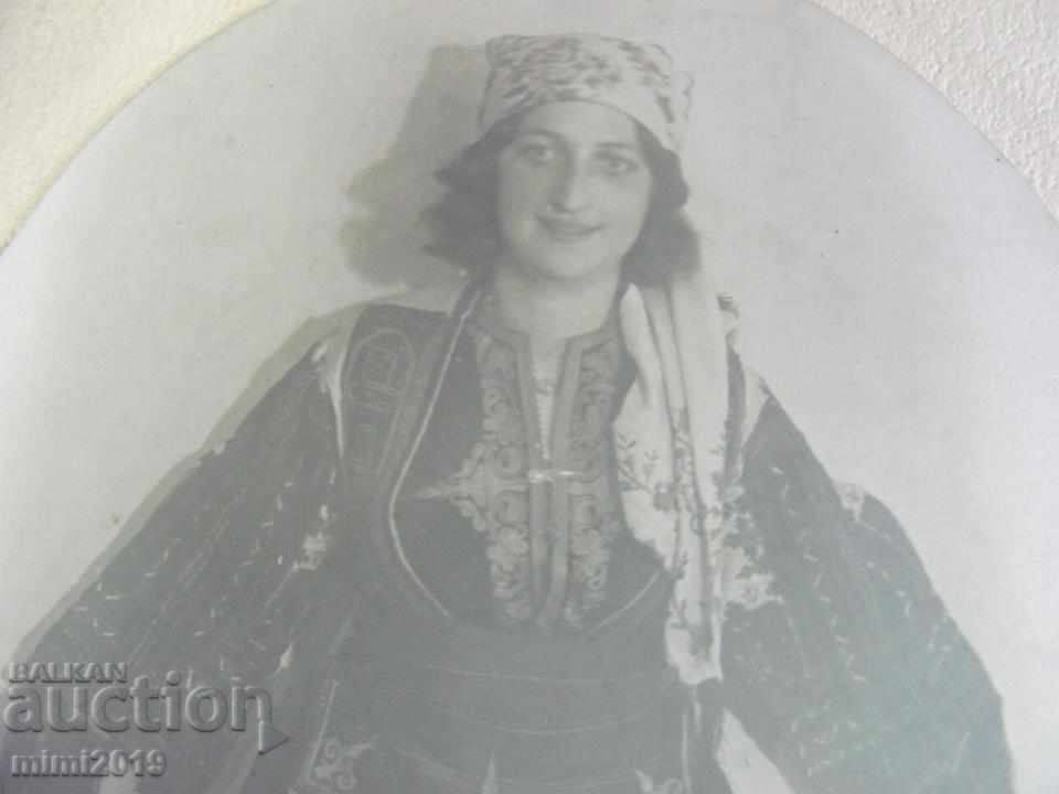 Old Photo Folk Costume - 5