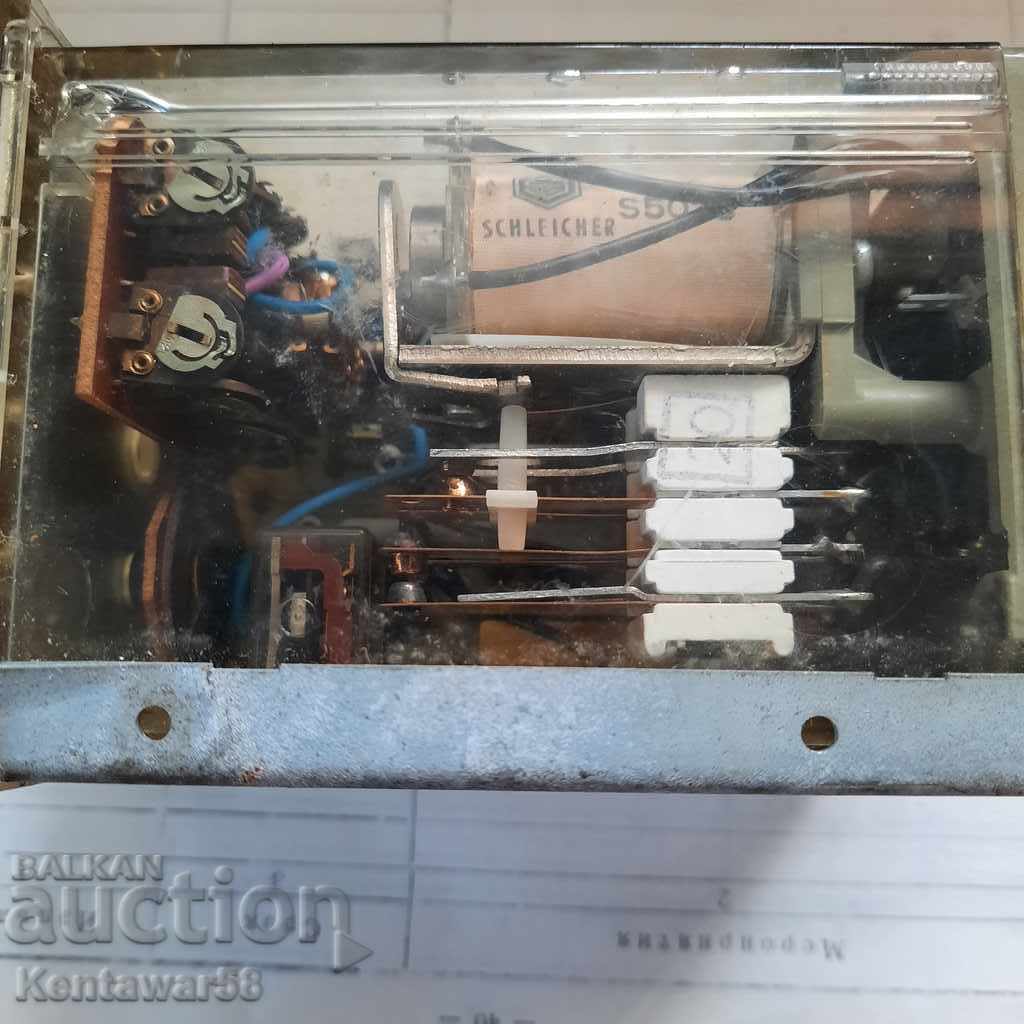 Δημοπρασία Χρονικό ρελέ Schleisher DSYR 32-L Δημοπρασία Χρονικό ρελέ Schleisher DSYR 32-L