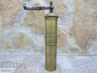 Стара Османска бронзова мелничка за кафе мелница тугра ТУГРИ