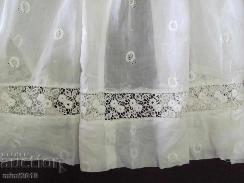 19th Century Victorian Style Women's Skirt Cut Lace with price 170.00 BGN | € 86.92 19th Century Victorian Style Women's Skirt Cut Lace with price 170.00 BGN | € 86.92