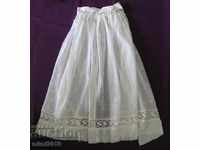 19th Century Victorian Style Women's Skirt Cut Lace