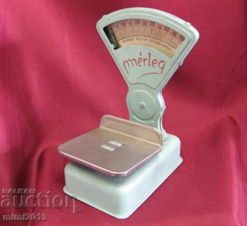30's Toy Metal Scale