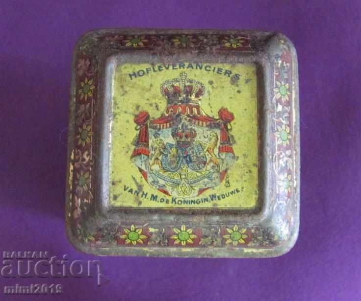 Old Metal Cocoa Box with price 140.00 BGN | € 71.58 Old Metal Cocoa Box with price 140.00 BGN | € 71.58