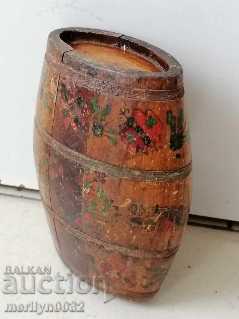 Auction Old pavur, wooden, bukel barrel barrel, bukle Auction Old pavur, wooden, bukel barrel barrel, bukle