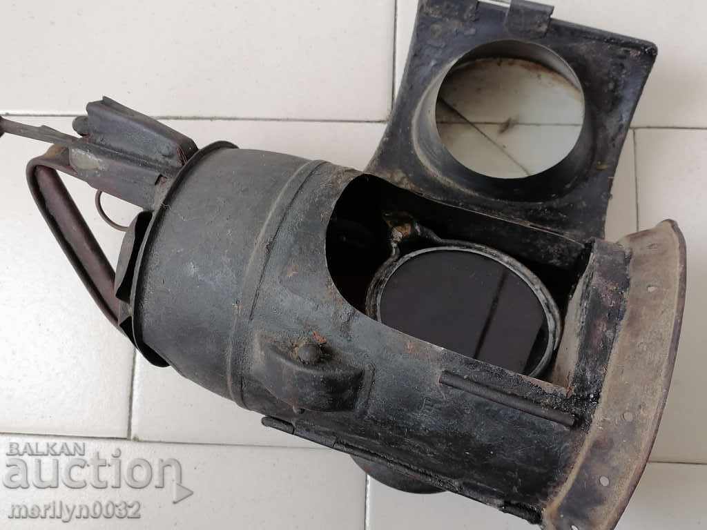 Delivery of Army hand-held railway lantern WW2 Delivery of Army hand-held railway lantern WW2