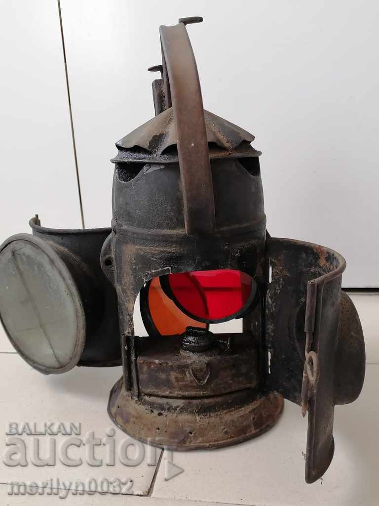 Army hand-held railway lantern WW2 - 5 Army hand-held railway lantern WW2 - 5