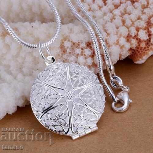 Women's necklace, openable, silver-plated