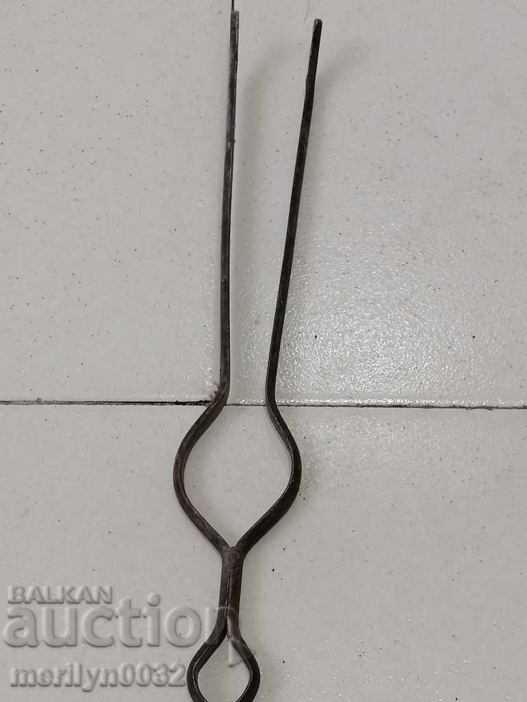 Auction Old dilaf, mash, wrought iron for a furnace Auction Old dilaf, mash, wrought iron for a furnace