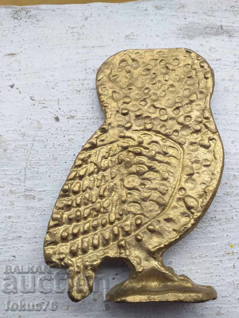 Owl owl bronze enamel figure with price 39.00 BGN | € 19.94 Owl owl bronze enamel figure with price 39.00 BGN | € 19.94